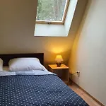 Amber 4*