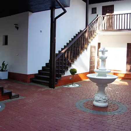 Bed & Breakfast Amber 4*