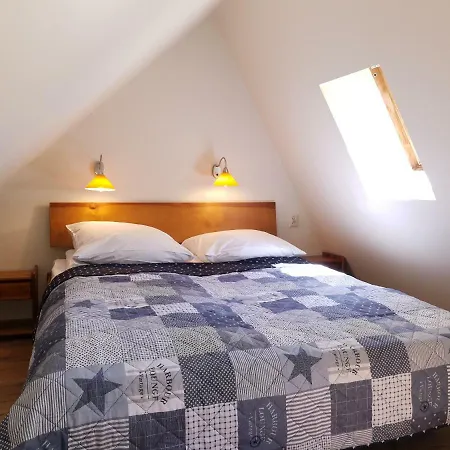 Amber Bed & Breakfast 4*